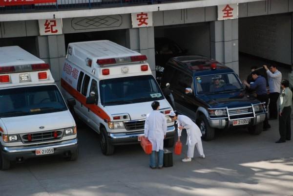 和田市救护车转院